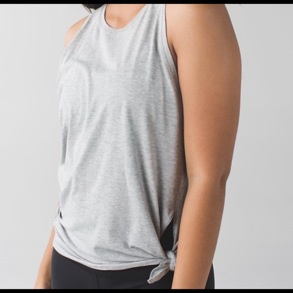 Lululemon grey tie and go side tank